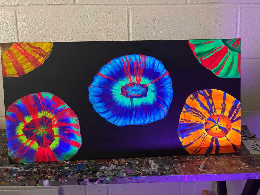 Scolymia  blacklight painting